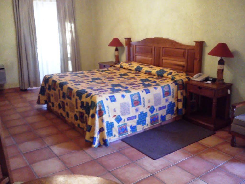 Rincon Del Montero Otel Parras de la Fuente Dış mekan fotoğraf